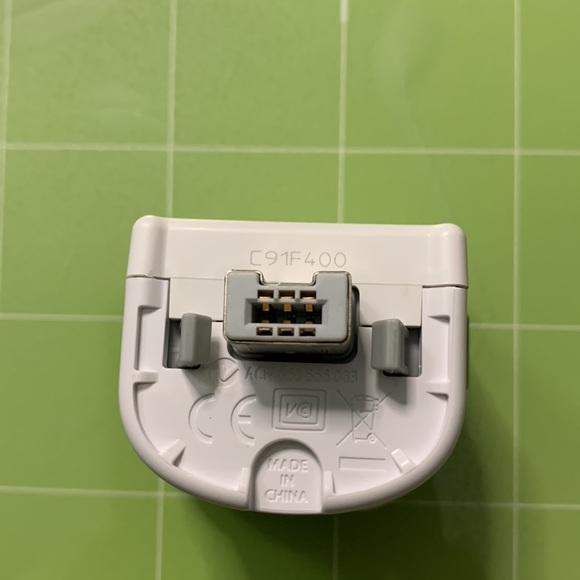 🔥Nintendo Wil Motion Plus 🔥 - Picture 2 of 3